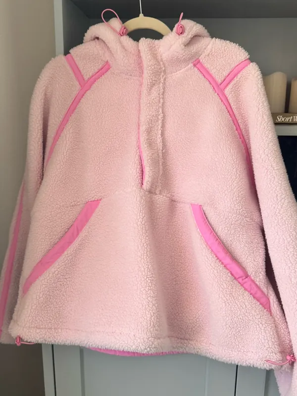 Cotton On BODY Active soft fleece hoodie in cherry dream millennial - small - Image 3