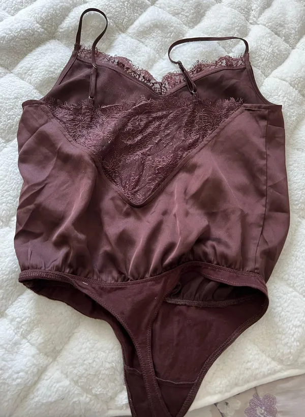 Abercrombie Brown Lace Back Bodysuit - Image 2