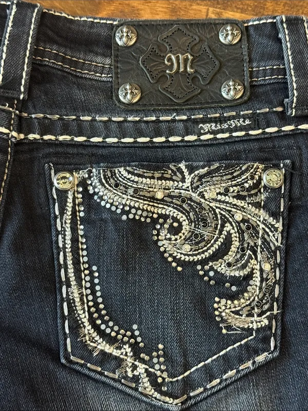 MISS ME Black Embellished Denim Cutoff Style Shorts Size 25 - Image 5