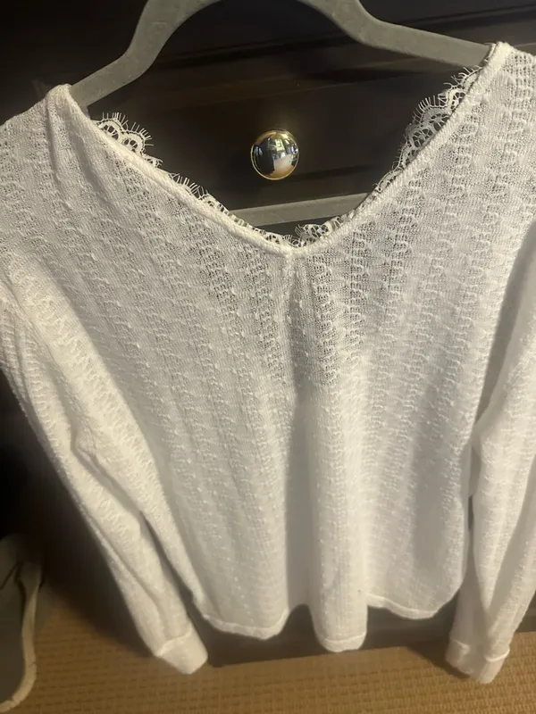 Free People Dream Girl pointelle white Large sweater full sleeve lace neck $135 - Image 5