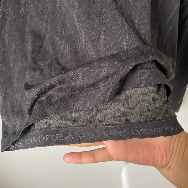 Lululemon Rest Less Hoodie Seamless Athleisure Lightweight Black Size Small - Image 7