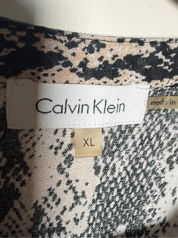 Calvin Klein Women's Snake-Print Button Front Shirt - Black/Ivory 100% Linen XL - Image 3