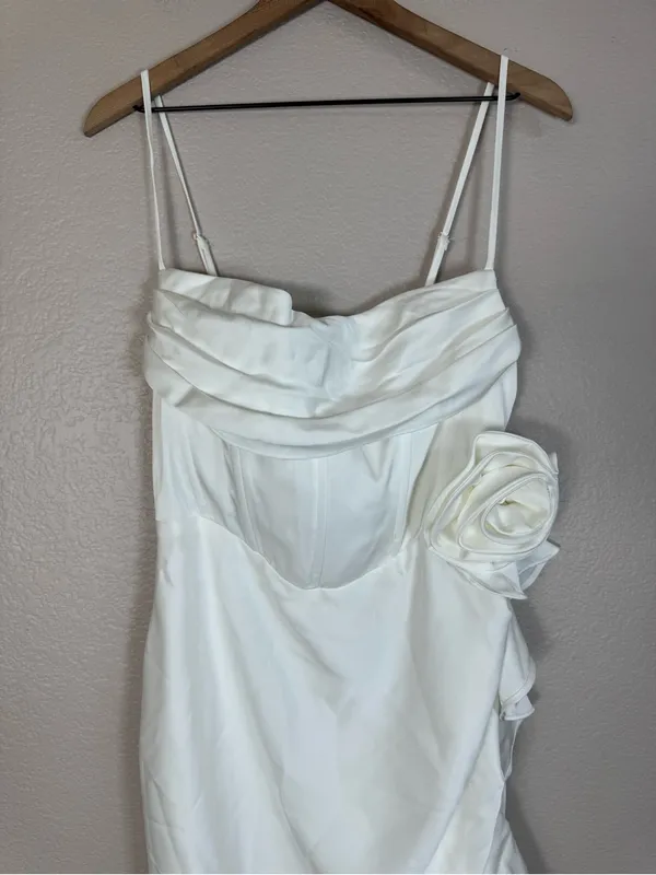 Club L London On The List White Asymmetrical Corset Midi Dress Floral Drape $145 - Image 7