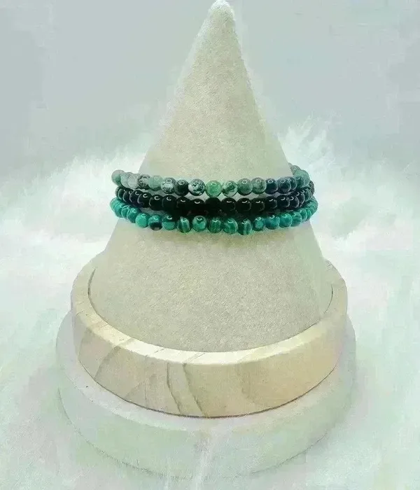 Green Themed Bundle 4mm Beaded Bracelet - Image 4