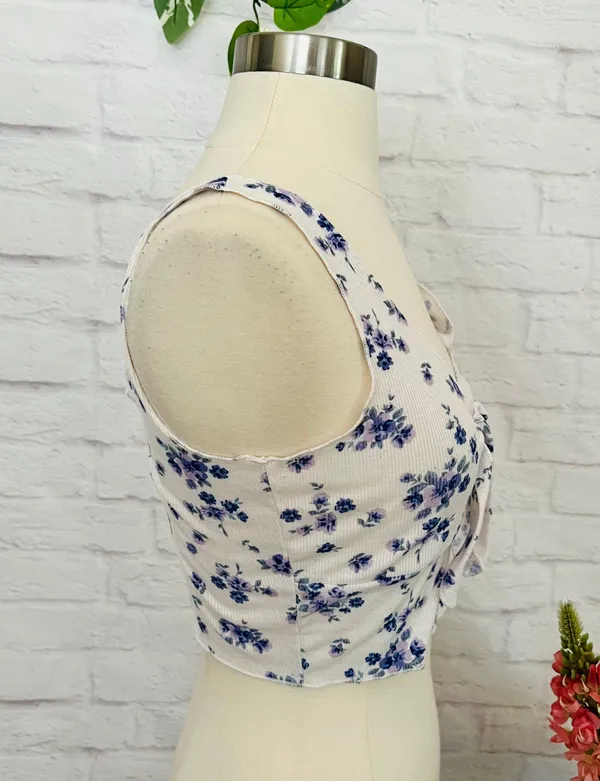 Boutique Ditsy Floral Crop Top - Image 5