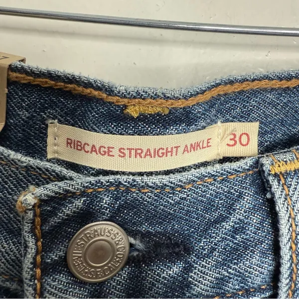 NWT Levis Ribcage Straight Ankle Jean Distressed Blue‎ 30 × 27 Minimal Grunge - Image 7