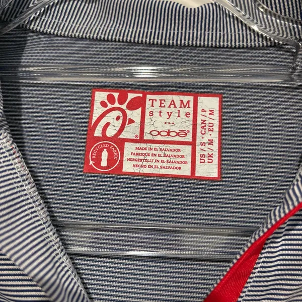 Chick-Fil-A Oobe Team‎ Style stripe Employee Polo Shirt women’s small - Image 3