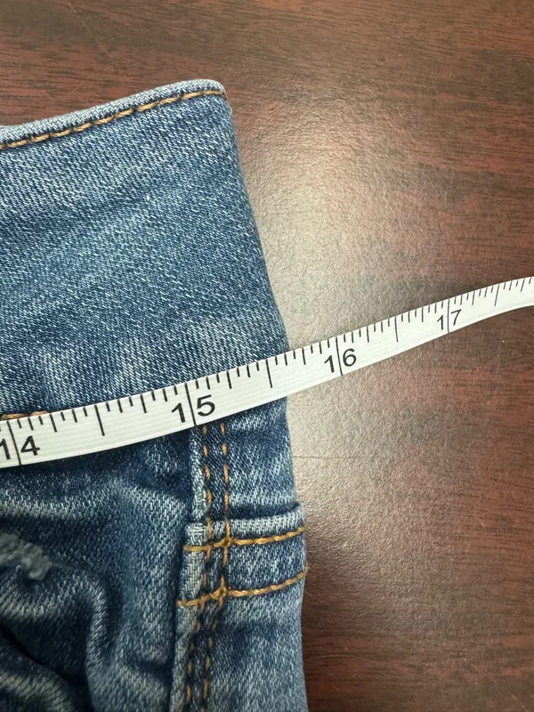 American Eagle Super Super Stretch Artist Crop Distressed Jeans Size 6 - Image 6