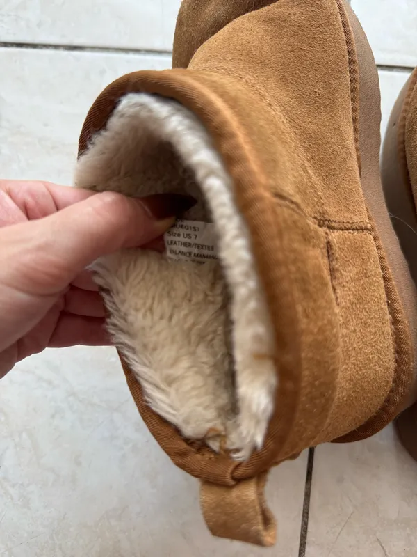 Steve Madden Tan suede ankle boots with fur lining - Image 5