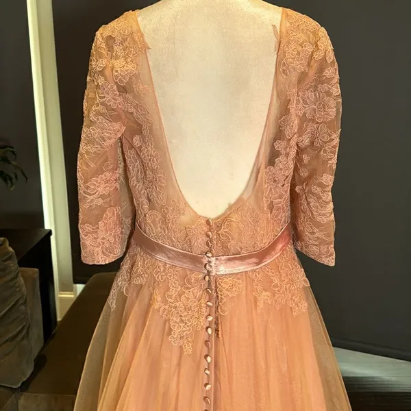 Women’s Pink Lace Appliqué Tulle Wedding Formal Prom Dress Leg Slit Size L NWOT - Image 6