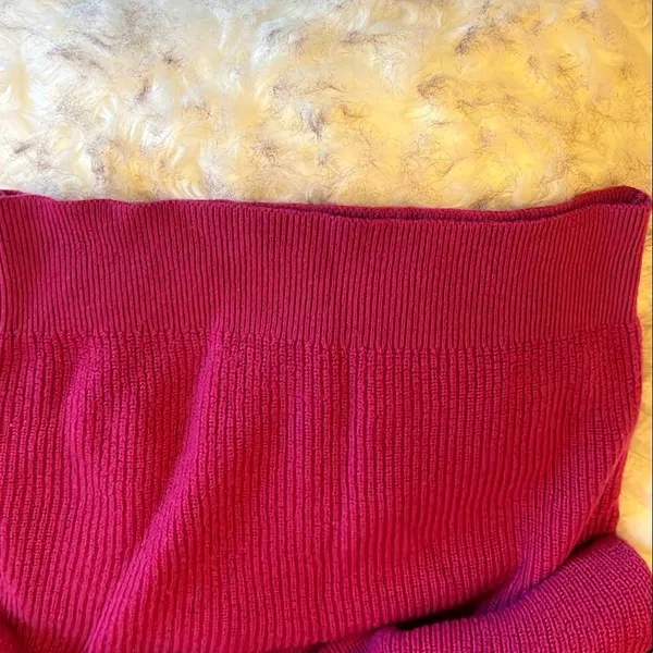 Babaton Fuchsia Crew Neck tops Size XL - Image 6