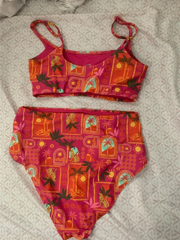 Old Navy Bathing Suit - Image 2
