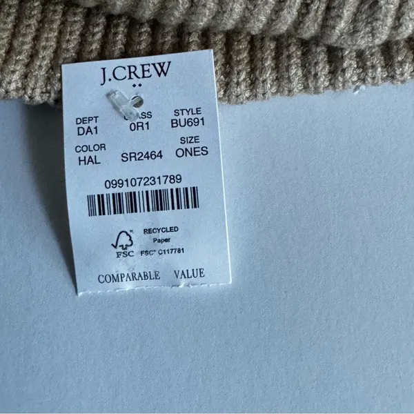 JCrew Women’s Knitted Cold Weather Hat One Size - Image 3