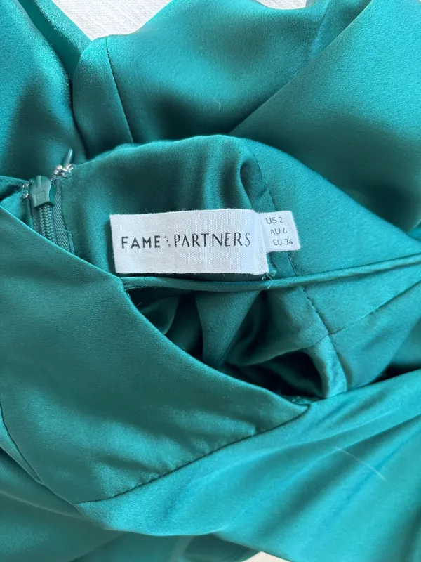 Fame and Partners Formal Dress - Image 4
