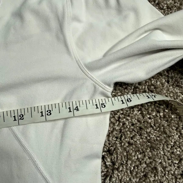 Lululemon Align Long Sleeve Shirt‎ Womens 6 White Good V-Neck Cropped Nulu - Image 5