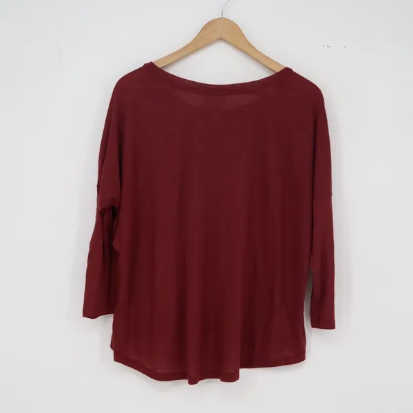 Old Navy Top Womens M Relaxed High-Low Burgundy 3/4 Sleeve Slub Knit Excellent - Image 4