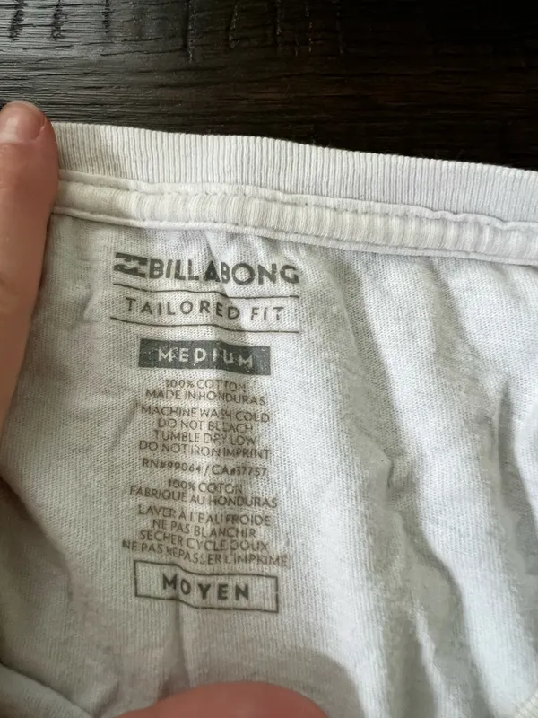 Billabong Cropped T-Shirt - Image 2