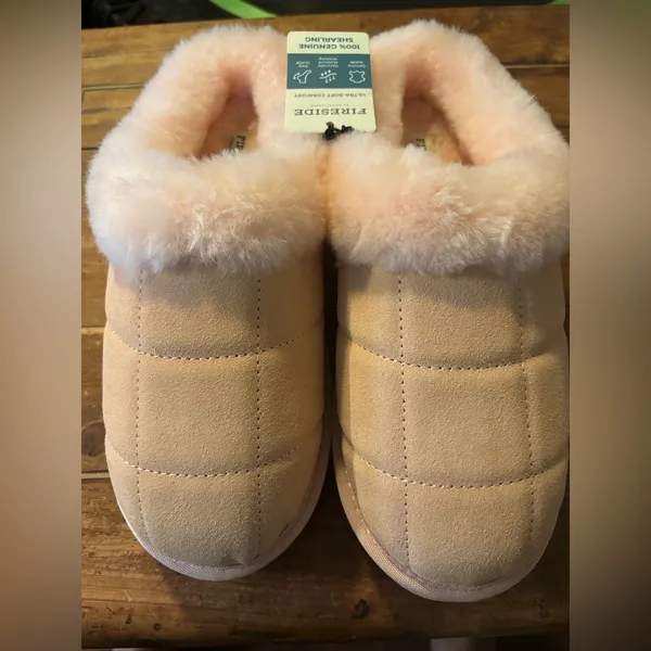 NWT Fireside Genuine Sherling Slippers - Image 4