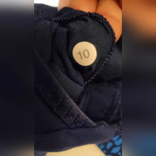 Lululemon Clip-In Long Line BraMiss Mosaic Lakeside Blue Hero Blue/Hero Blue /10 - Image 6