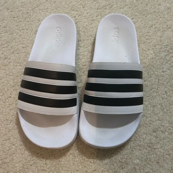 Unisex Adidas White and Black Slides - Image 4
