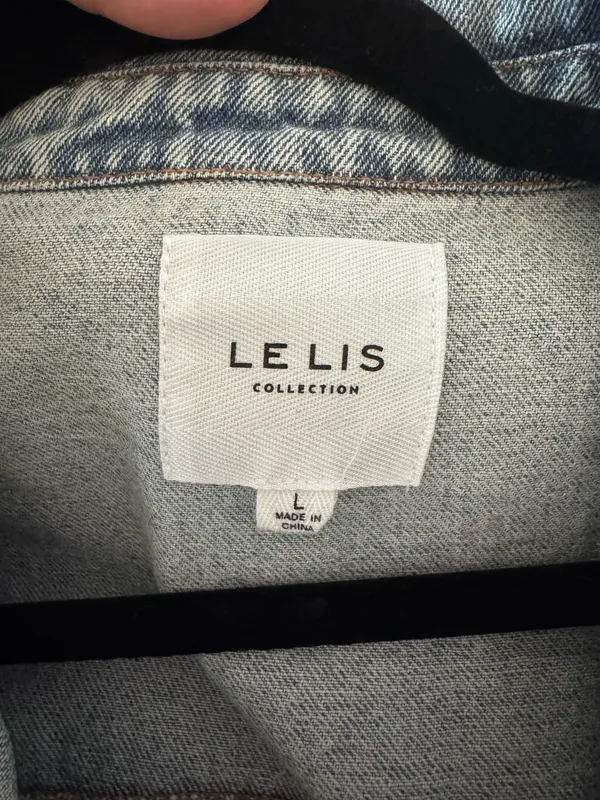 Le Lis Denim Romper - Image 4