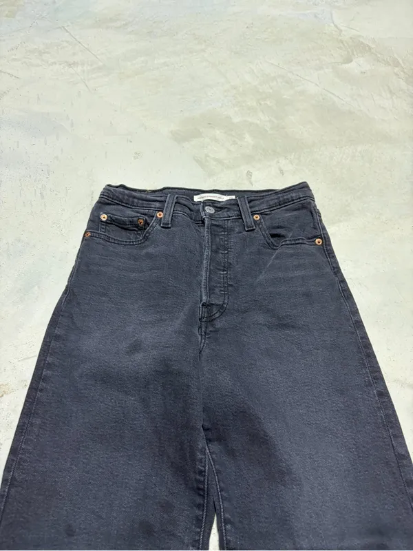 Levi’s ribcage straight ankle Black Relaxed Straight Jeans 26 x 27 - Image 3