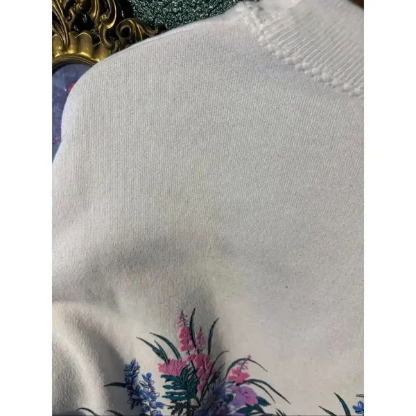 Vintage South Dakota AOP Flower Crewneck Size Large - Image 6
