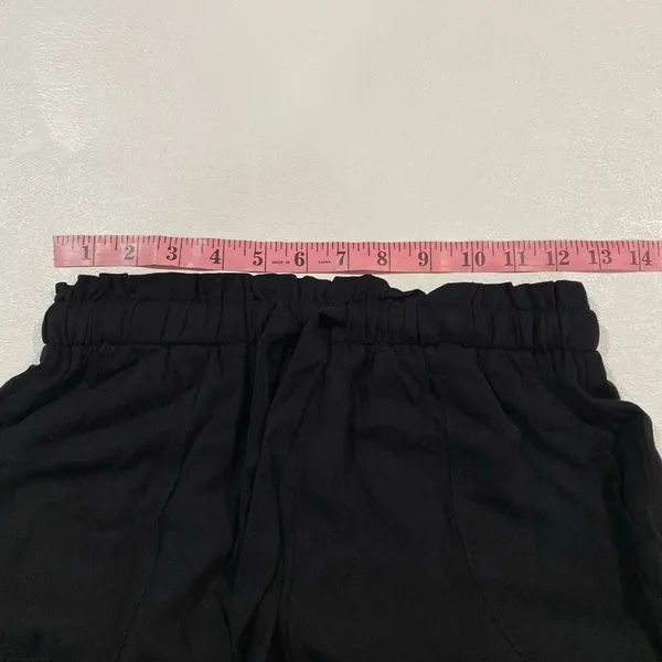 Lulu’s Black Lightweight Tie Ankle Pants Size M - Image 4