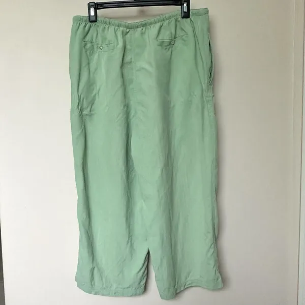 Silk Tommy Bahama Capri Pants Women's Med Macha Green Drawstring Pockets Lagen - Image 3