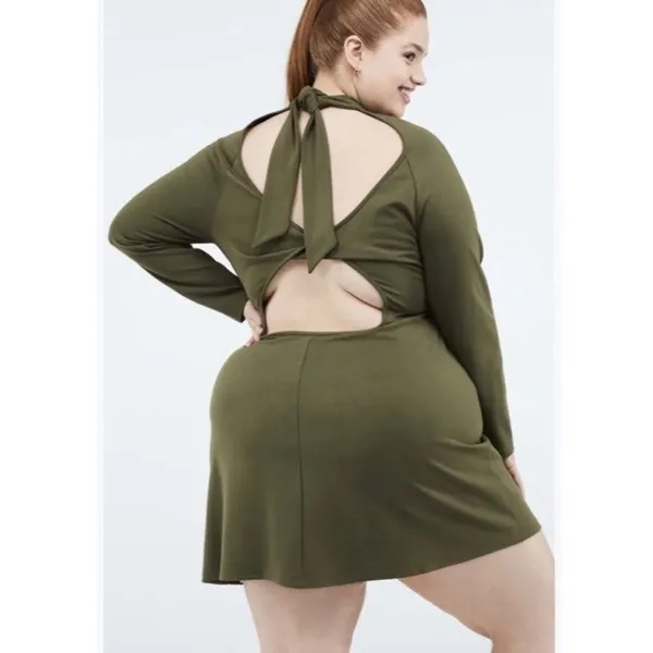 Racquel Back Twist Dress Dark Moss Plus Size 3Xl NW Detailed Tag - Image 2
