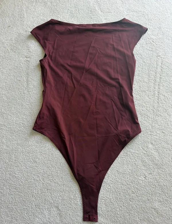H&M Sumac Burgundy Clippable Bodysuit - Image 3