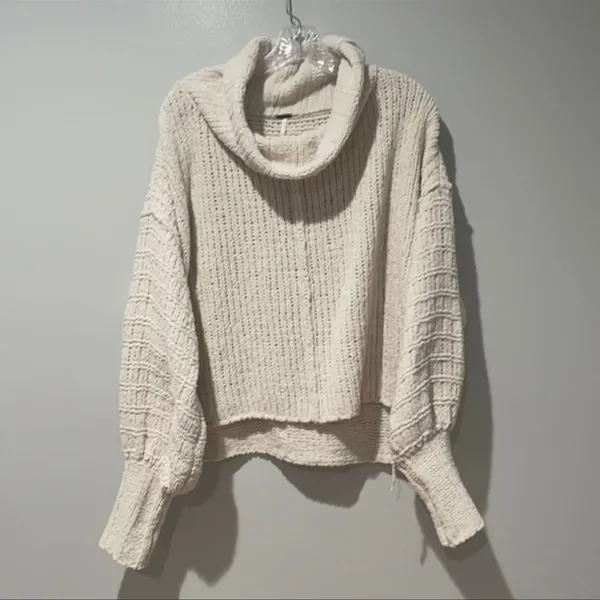 Free People Be Yours Sweater Size Medium Oversized - Image 2