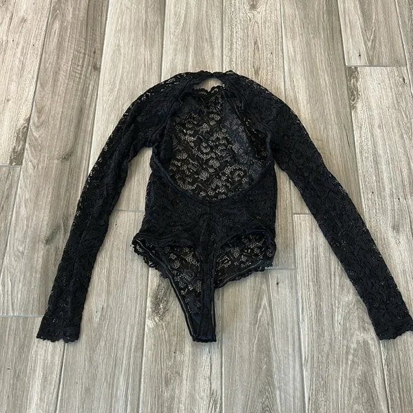 Victoria's Secret Elegant Black Lace Bodysuit - Image 2