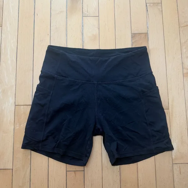 Unbranded Womens Spandex Bike Shorts with Pockets Black size Large - Image 2