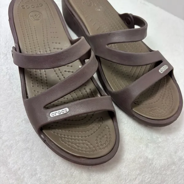 Crocs Brown Criss Cross Rubber Slide On Wedge‎ Sandals Size 9 Women's - Image 2
