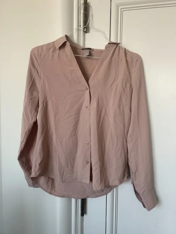 H&M Button Down V-Neck Pale Pink ("Dusty Rose") Long Sleeve Shirt - Image 3