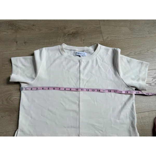 EUC Womens The Noli Shop modal cream short sleeve‎ tshirt front seam size M - Image 5