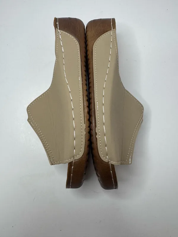 Unbranded Taupe Vegan Leather Slide Sandals Women's Size EU41 - Image 6