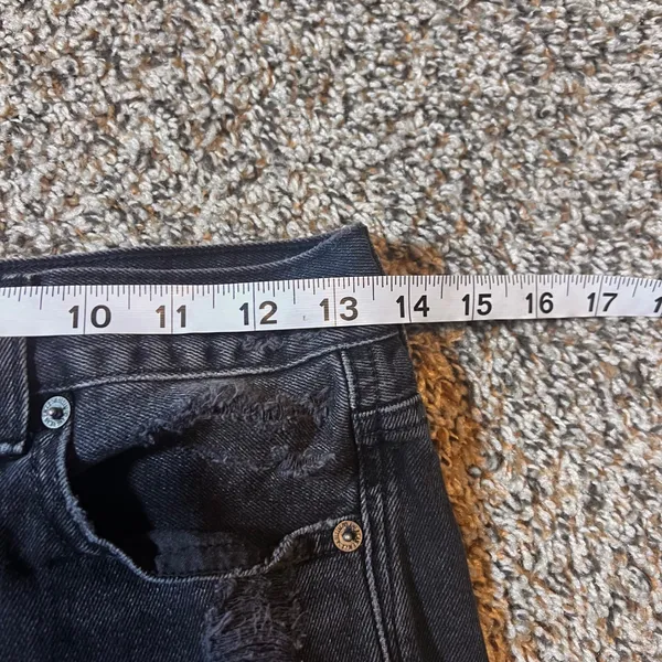 American Eagle Mom Jeans‎ Black Distressed Ripped Denim Womens Size 4 Regular - Image 5