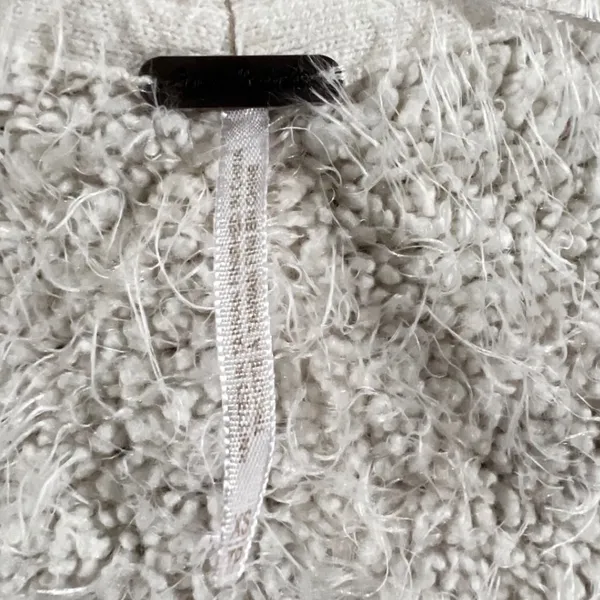 Free People Sweater XS Ivory Eyelash Knit Fuzzy Cropped v Neck Sweater Relaxed - Image 4
