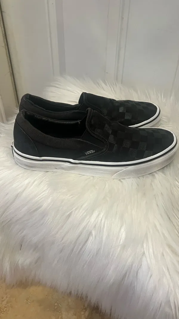 Vans Classic Slip-On Sneakers - Image 4