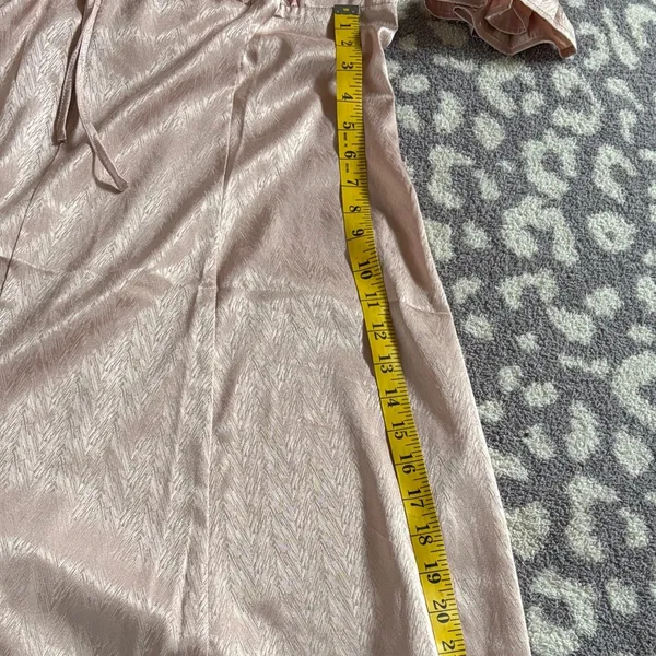 Forever 21 Blush Mini Dress - Image 7
