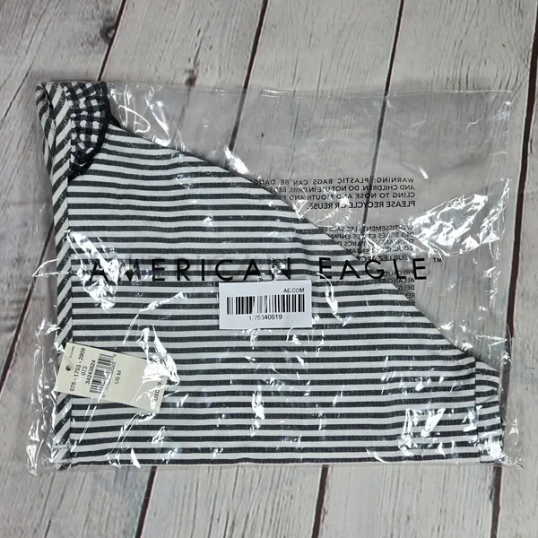 Aerie Seersucker Ruffle Bikini Bottom Striped with Gingham Ruffles Size‎ M NWT - Image 8