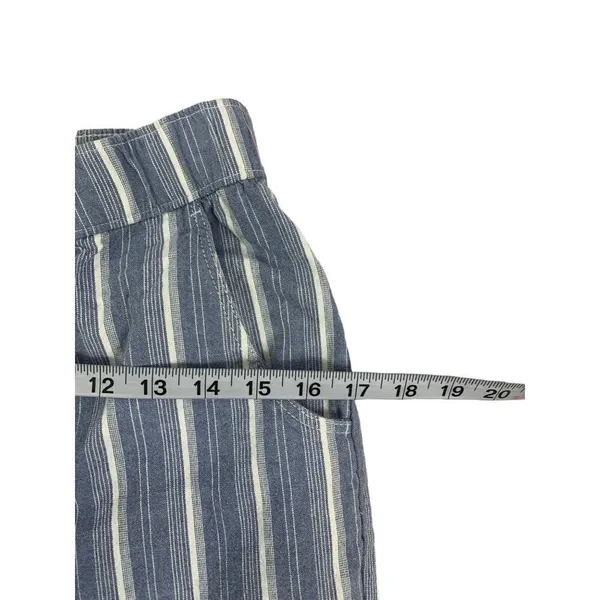 Hollister Women's Blue & White Stripe Pants - Image 5