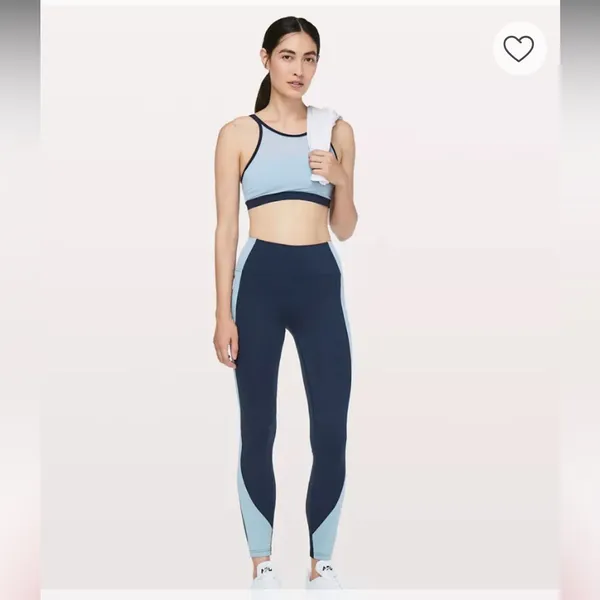 Lululemon Athletica Get Going Train Tight 28" leggings size 6 - Image 2