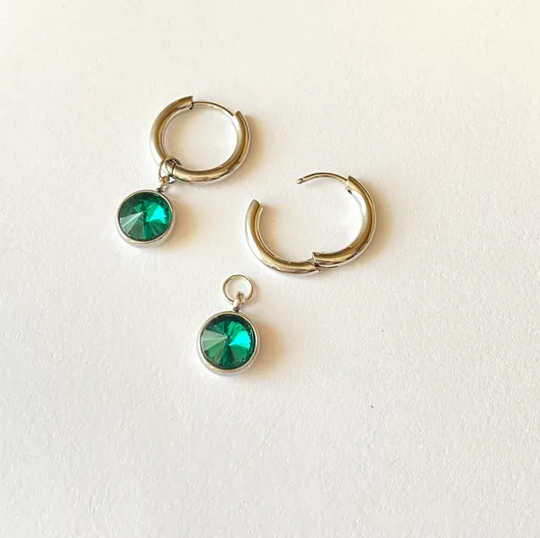 stainless steel green simple minimalist hoop earrings💚 - Image 6