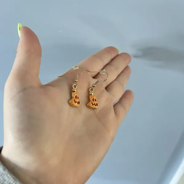 Halloween Earrings Enamel Pumpkin Jack O Lantern‎ Orange Handmade Gold Plated - Image 2