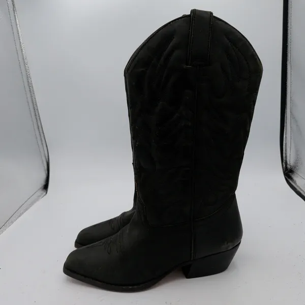 Wild Pair Black Leather Western Cowboy Boots Women 7B Pointed Toe Brazil - Image 2