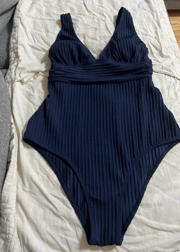 Swimsuits | Women's Petite Bikinis & One Pieces - Image 4