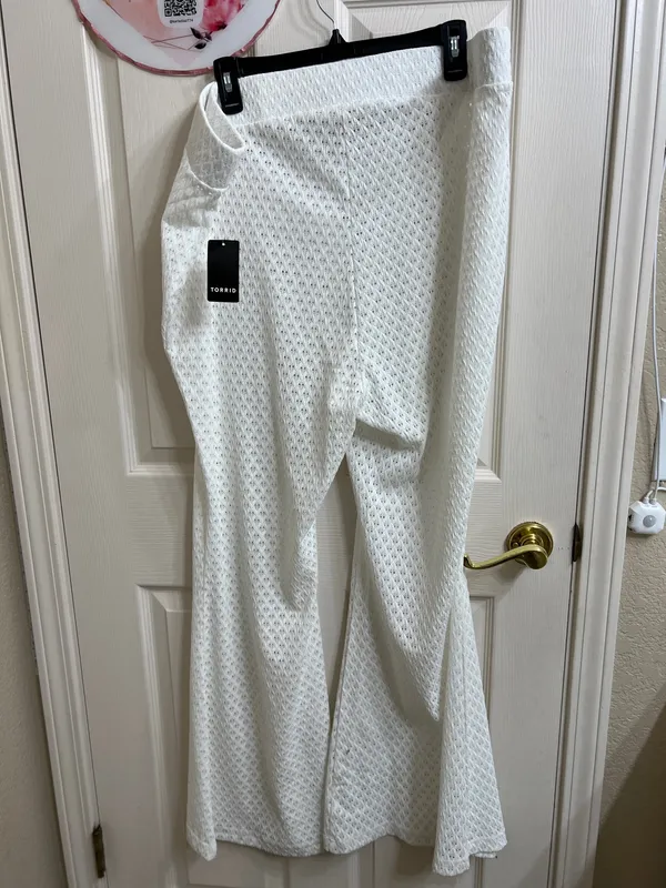 Torrid white lace flare pants size 3X - Image 3